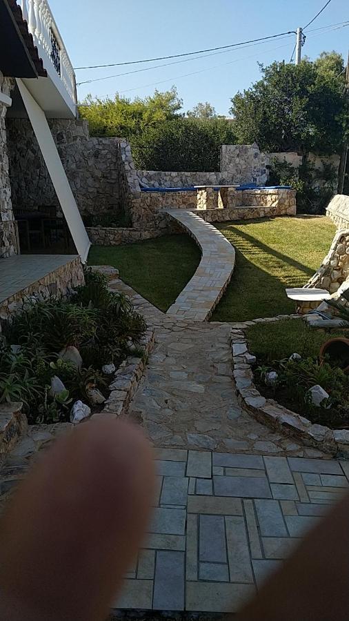 Vila Το Πετρινο Agia Marina Mikrolimanou Exteriér fotografie