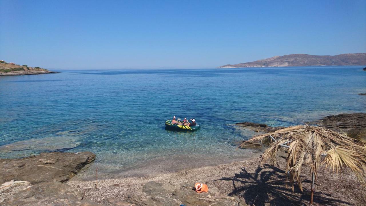 Vila Το Πετρινο Agia Marina Mikrolimanou Exteriér fotografie