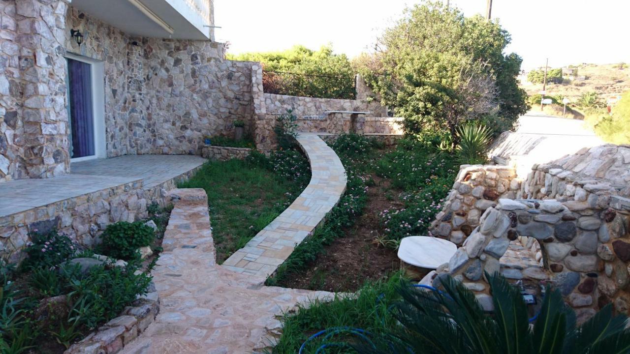 Vila Το Πετρινο Agia Marina Mikrolimanou Exteriér fotografie